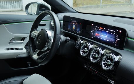 Mercedes-Benz CLA, 2019 год, 2 650 000 рублей, 6 фотография