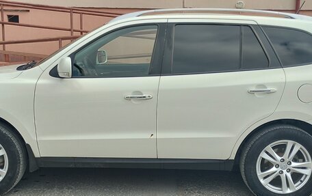 Hyundai Santa Fe III рестайлинг, 2011 год, 1 050 000 рублей, 4 фотография