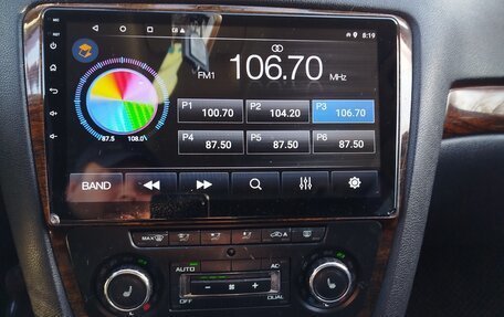 Skoda Octavia, 2012 год, 755 000 рублей, 2 фотография