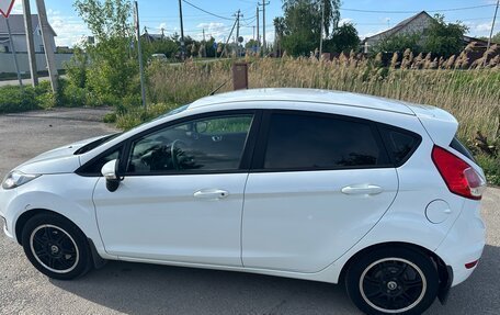 Ford Fiesta, 2015 год, 950 000 рублей, 3 фотография