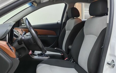 Chevrolet Cruze II, 2014 год, 658 000 рублей, 6 фотография