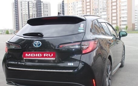 Toyota Corolla, 2019 год, 2 450 000 рублей, 10 фотография