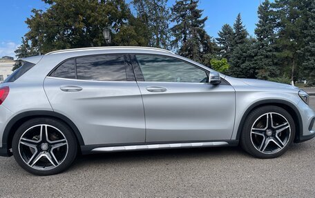 Mercedes-Benz GLA, 2014 год, 1 900 000 рублей, 4 фотография