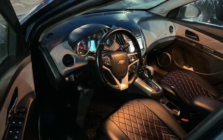 Chevrolet Cruze II, 2013 год, 610 000 рублей, 3 фотография