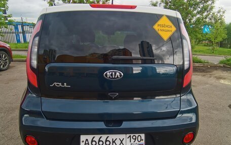KIA Soul II рестайлинг, 2018 год, 1 690 000 рублей, 6 фотография