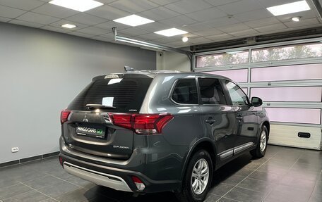 Mitsubishi Outlander III рестайлинг 3, 2019 год, 2 250 000 рублей, 6 фотография