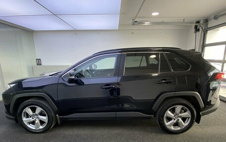 Toyota RAV4, 2020 год, 3 099 000 рублей, 10 фотография