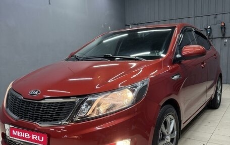KIA Rio III рестайлинг, 2013 год, 949 990 рублей, 6 фотография