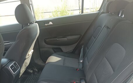 KIA Sportage IV рестайлинг, 2018 год, 1 970 000 рублей, 3 фотография