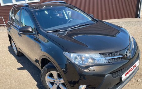 Toyota RAV4, 2014 год, 1 915 000 рублей, 2 фотография
