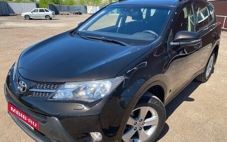 Toyota RAV4, 2014 год, 1 915 000 рублей, 8 фотография