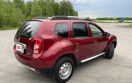Renault Duster I рестайлинг, 2013 год, 900 000 рублей, 4 фотография