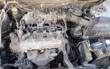 Nissan Wingroad III, 2003 год, 350 000 рублей, 4 фотография