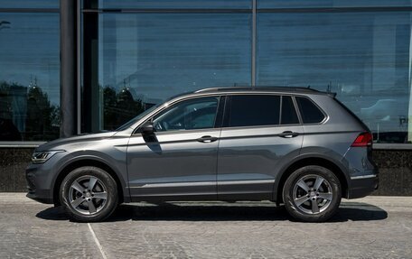 Volkswagen Tiguan II, 2022 год, 2 899 000 рублей, 6 фотография