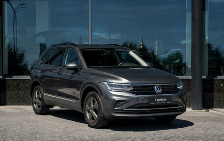 Volkswagen Tiguan II, 2022 год, 2 899 000 рублей, 7 фотография