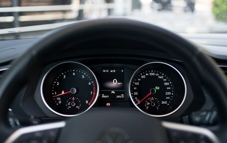 Volkswagen Tiguan II, 2022 год, 2 899 000 рублей, 12 фотография
