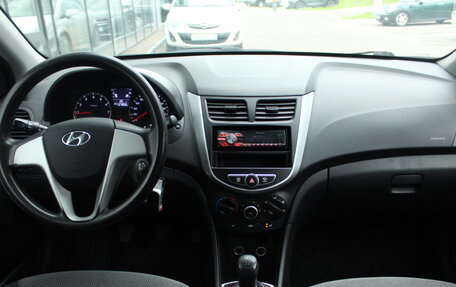 Hyundai Solaris II рестайлинг, 2012 год, 755 000 рублей, 8 фотография