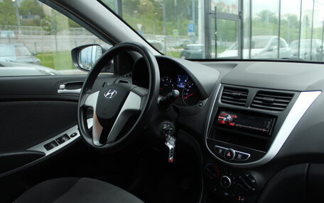 Hyundai Solaris II рестайлинг, 2012 год, 755 000 рублей, 7 фотография
