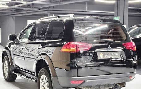 Mitsubishi Pajero Sport II рестайлинг, 2012 год, 1 785 000 рублей, 4 фотография