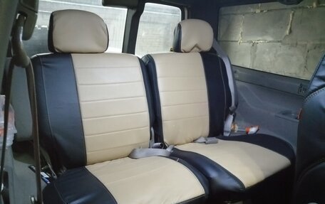 Nissan Patrol, 2001 год, 2 500 000 рублей, 10 фотография