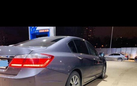 Honda Accord IX рестайлинг, 2013 год, 1 730 000 рублей, 2 фотография