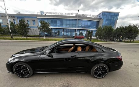 Mercedes-Benz E-Класс, 2011 год, 1 770 000 рублей, 2 фотография