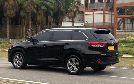Toyota Highlander III, 2021 год, 2 820 446 рублей, 6 фотография