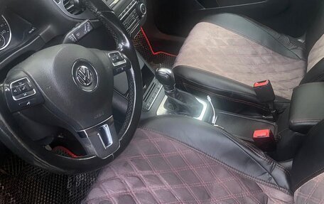 Volkswagen Tiguan I, 2011 год, 1 200 000 рублей, 3 фотография