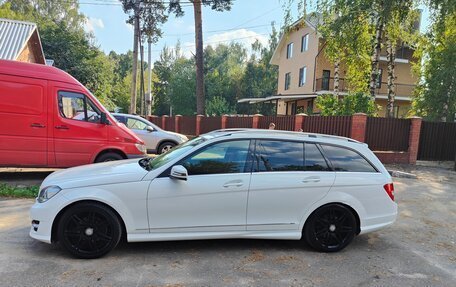Mercedes-Benz C-Класс, 2013 год, 1 800 000 рублей, 2 фотография
