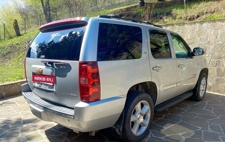 Chevrolet Tahoe III, 2011 год, 2 790 000 рублей, 3 фотография