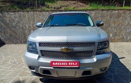 Chevrolet Tahoe III, 2011 год, 2 790 000 рублей, 5 фотография
