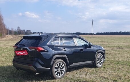 Toyota RAV4, 2020 год, 3 500 000 рублей, 5 фотография