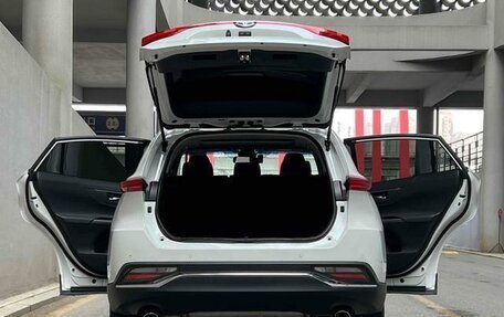 Toyota Harrier, 2022 год, 3 050 446 рублей, 7 фотография