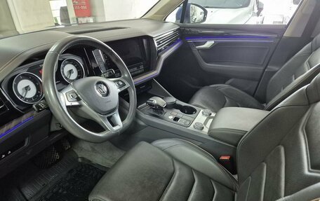Volkswagen Touareg III, 2018 год, 4 649 000 рублей, 9 фотография