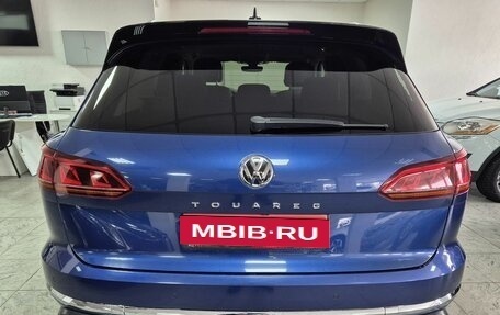 Volkswagen Touareg III, 2018 год, 4 649 000 рублей, 5 фотография