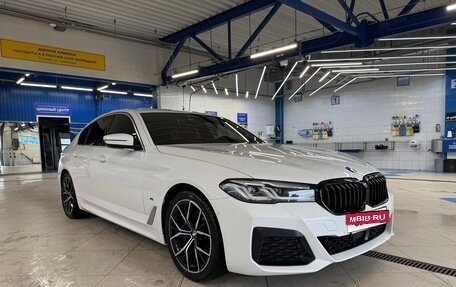 BMW 5 серия, 2020 год, 5 100 000 рублей, 4 фотография