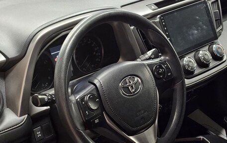 Toyota RAV4, 2016 год, 2 400 000 рублей, 9 фотография