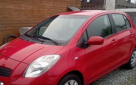 Toyota Yaris III рестайлинг, 2008 год, 535 000 рублей, 6 фотография