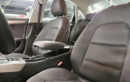 Audi A4, 2014 год, 1 650 000 рублей, 14 фотография