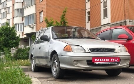 Suzuki Swift II, 2001 год, 155 000 рублей, 2 фотография