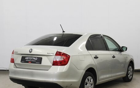 Skoda Rapid I, 2015 год, 780 000 рублей, 4 фотография
