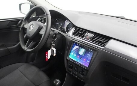 Skoda Rapid I, 2015 год, 780 000 рублей, 7 фотография