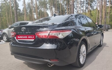 Toyota Camry, 2020 год, 3 900 000 рублей, 8 фотография