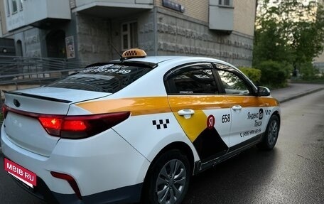 KIA Rio IV, 2020 год, 980 000 рублей, 4 фотография