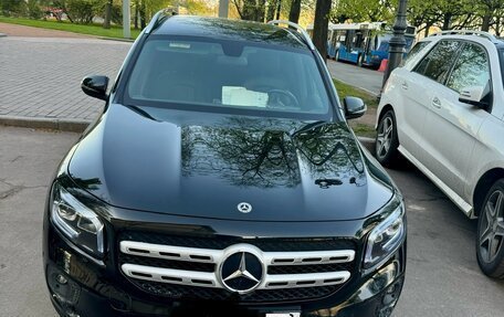 Mercedes-Benz GLB, 2021 год, 4 500 000 рублей, 2 фотография