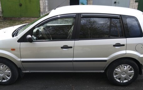 Ford Fusion I, 2003 год, 390 000 рублей, 3 фотография