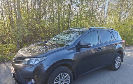 Toyota RAV4, 2014 год, 1 720 000 рублей, 3 фотография
