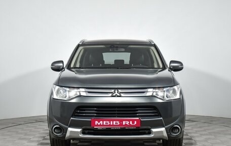 Mitsubishi Outlander III рестайлинг 3, 2014 год, 1 190 000 рублей, 2 фотография