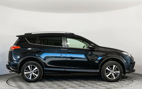 Toyota RAV4, 2017 год, 2 089 000 рублей, 4 фотография
