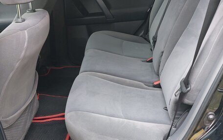 Toyota Land Cruiser Prado 150 рестайлинг 2, 2011 год, 2 650 000 рублей, 8 фотография